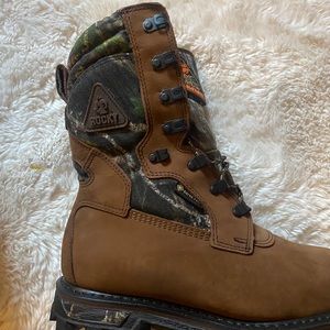 Brand new rocky boots.